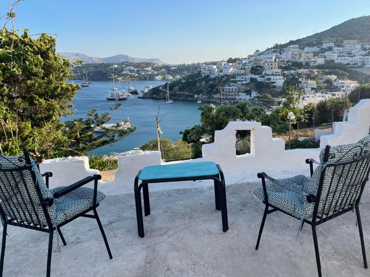 Sweet Home With Two Beds -One Single Room- With Beautiful View! Agia Marina Exterior foto